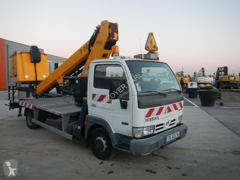 Furgoneta Nissan CABSTAR 35