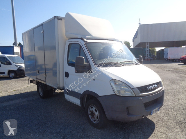 Furgoneta Iveco DAILY 35C18A