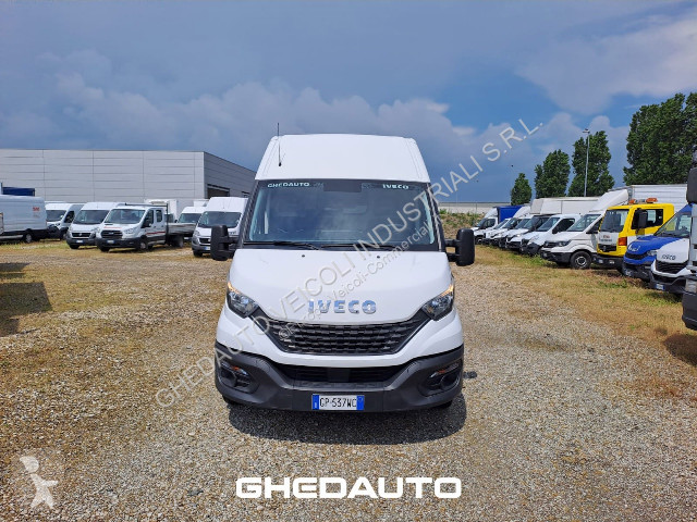Veicolo commerciale Iveco Daily 35S16S V - 35S16V