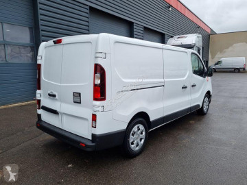 Caja cerrada Renault nueva