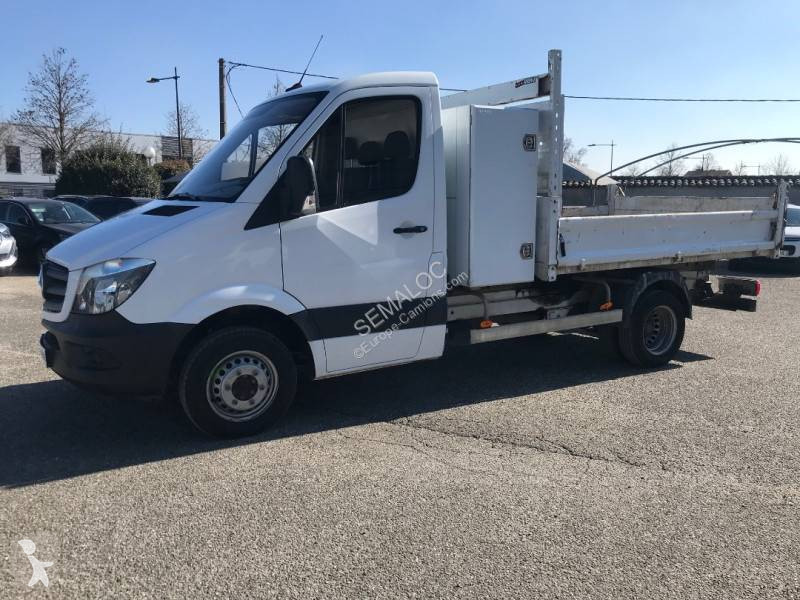 Véhicule utilitaire Mercedes