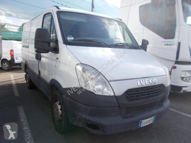 Nyttofordon Iveco DAILY 35S13