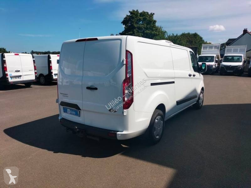 Véhicule utilitaire Ford