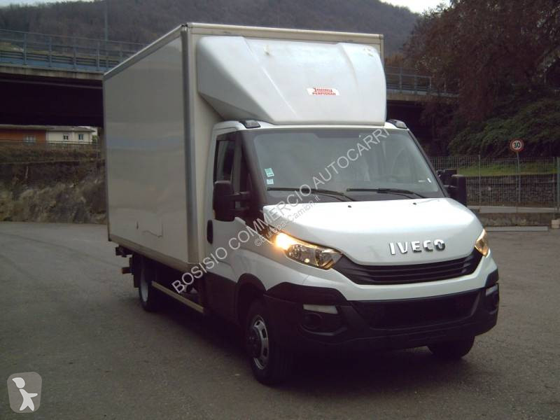 Véhicule utilitaire Iveco