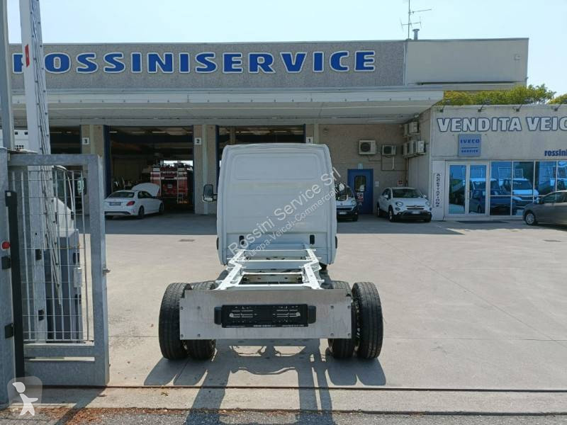 Véhicule utilitaire Mercedes