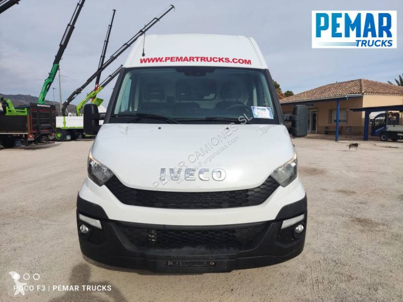 Furgoneta Iveco