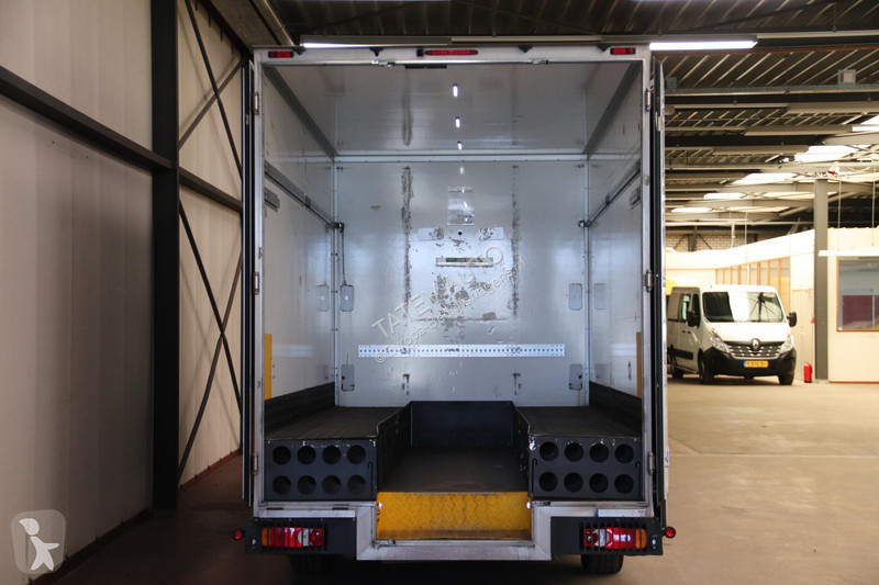 Veicolo commerciale Renault 2.3 dCi 170PK...