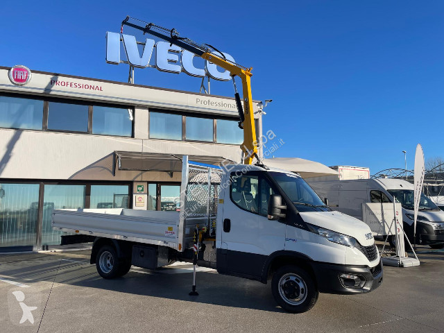 Véhicule utilitaire Iveco DAILY 35C16 CASSONE...