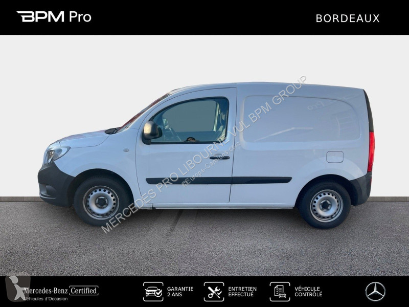 Véhicule utilitaire Mercedes 109 CDI Long Pro