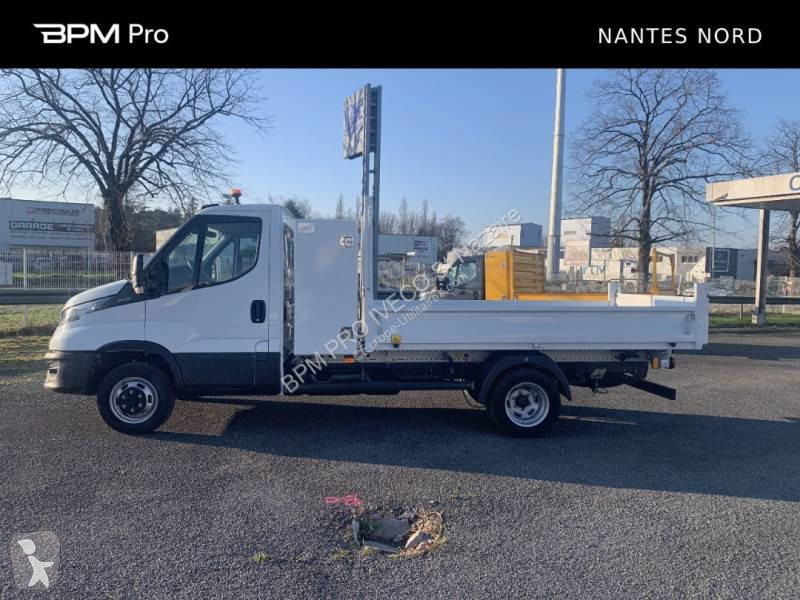 Furgoneta Iveco
