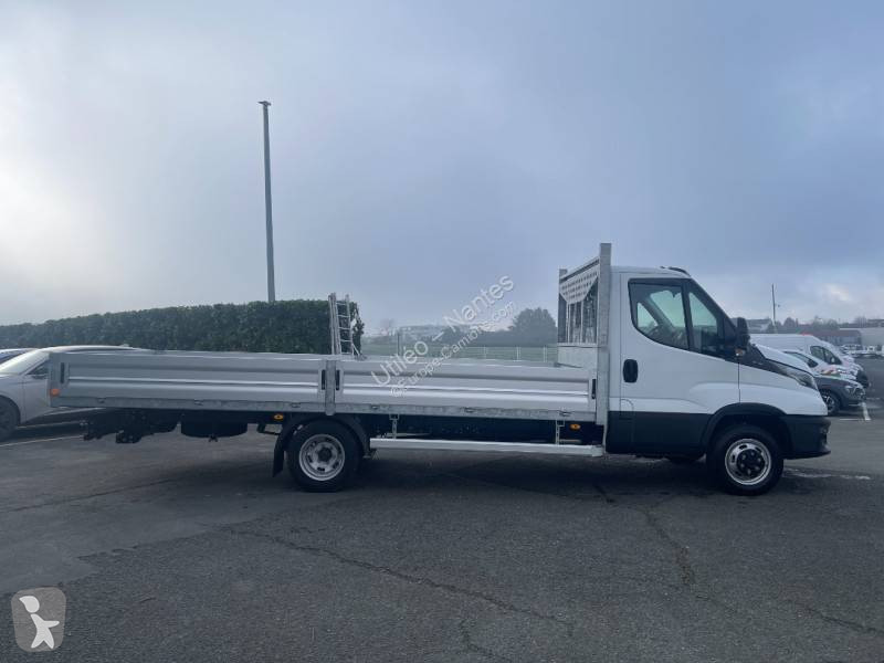 Véhicule utilitaire Iveco