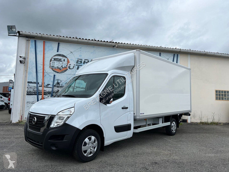 Furgoneta Nissan INTERSTAR CCB CAISSE 17.4M3...