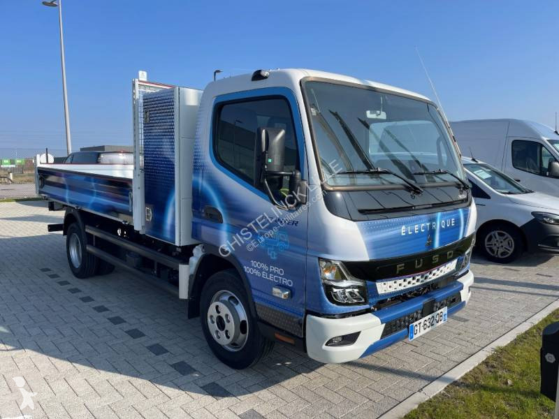 Furgoneta Fuso