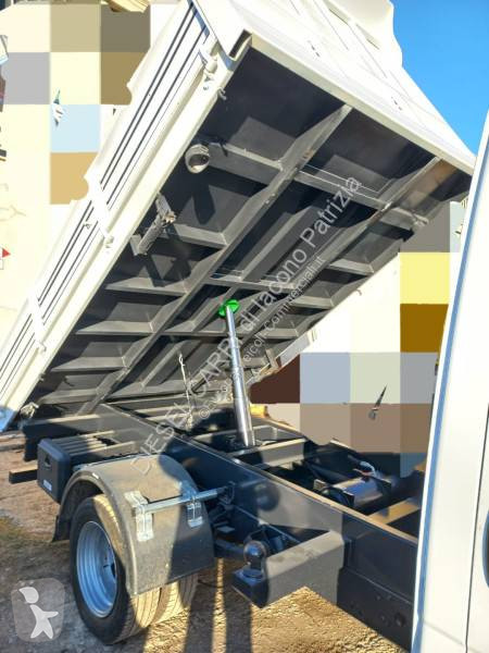 Véhicule utilitaire Iveco