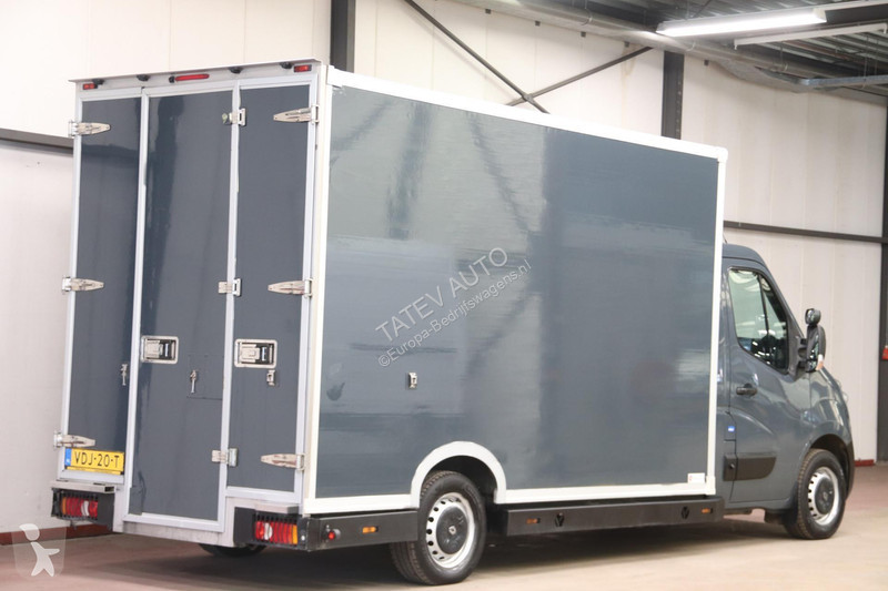 Furgoneta Renault 170PK AUTOMAAT PAARDENWAGEN...