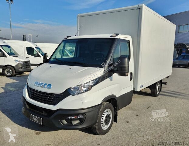 Furgoneta Iveco DAILY - 35S16
