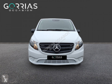 Fourgon utilitaire Mercedes
