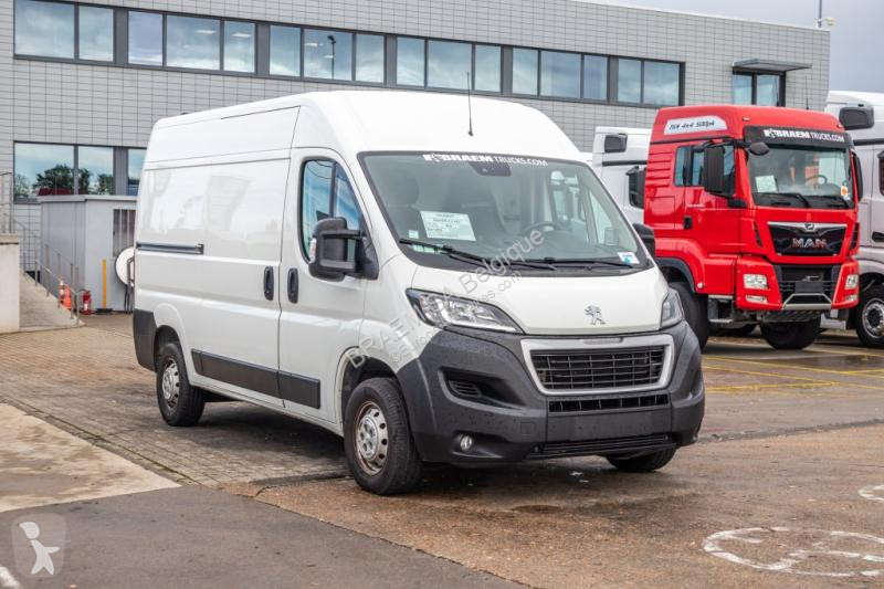 Véhicule utilitaire Peugeot 2.2 HDI