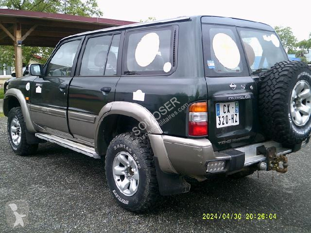 Furgoneta Nissan GR 61Y PATRO