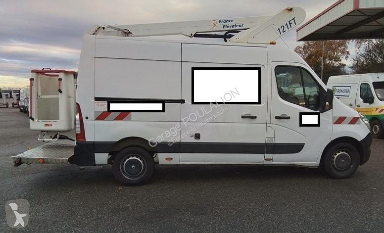 Véhicule utilitaire Renault FOURGON NACELLE...