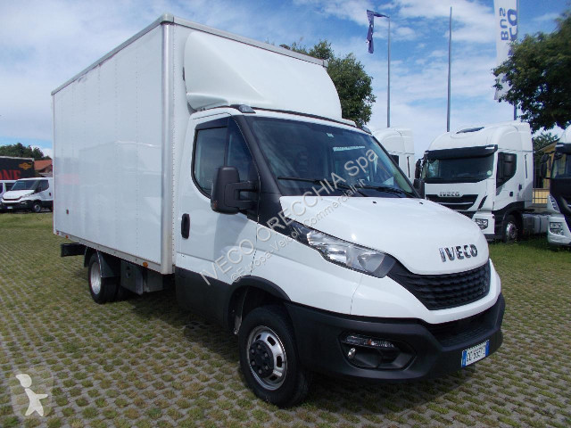 Veicolo commerciale Iveco DAILY 35C14 - 3750