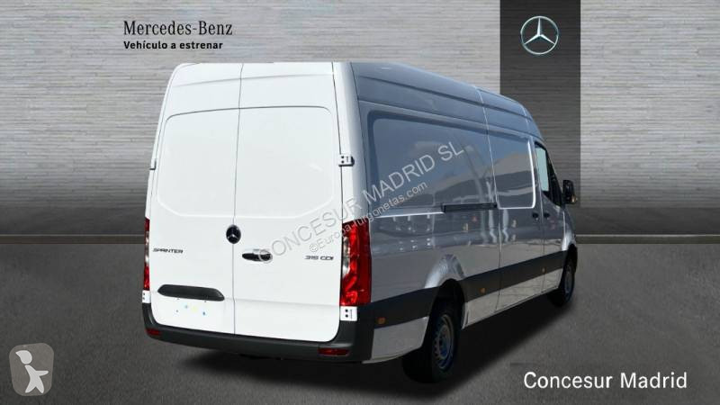 Furgoneta Mercedes