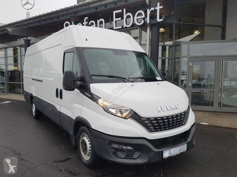 Furgoneta Iveco 35 S16 A8 V...