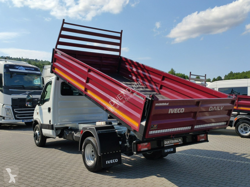 Furgoneta Iveco 70C18 V H