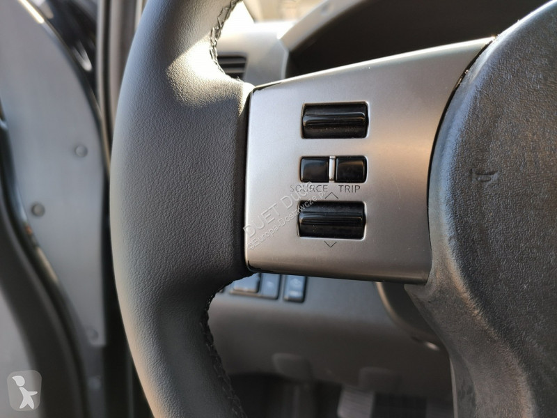 Véhicule utilitaire Nissan
