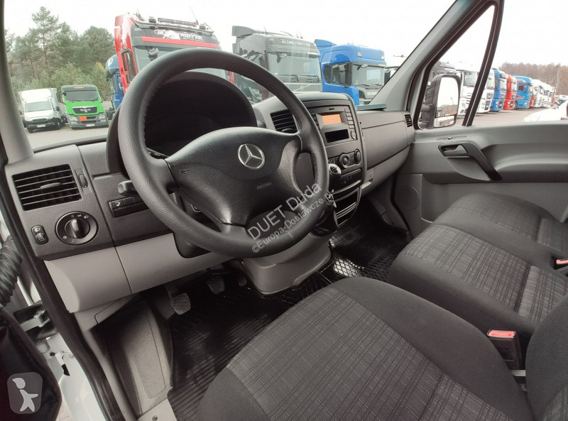 Autoutilitară Mercedes