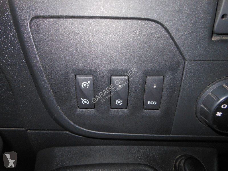 Veicolo commerciale Renault F3500 L2H2 2.3 dci...