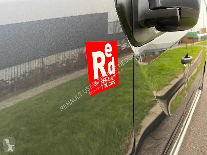 Autoutilitară Renault RED 2.0 DCI 170 pk L2 H1...
