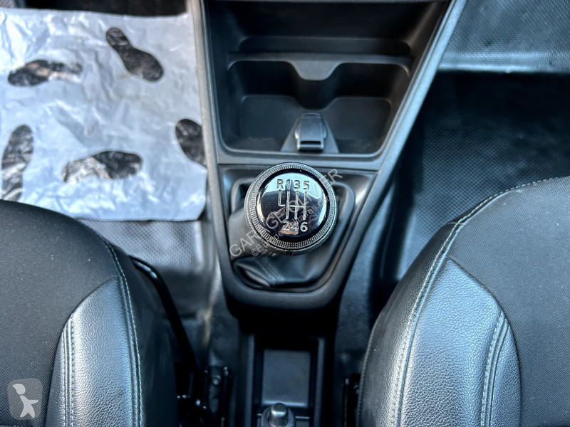 Véhicule utilitaire Renault (Kangoo) 1.5 Blue...