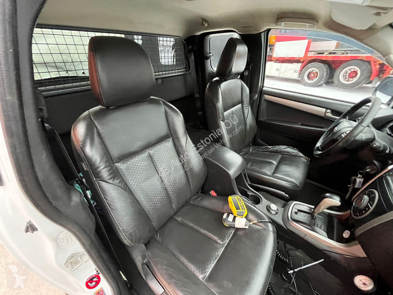 Nyttofordon Isuzu 4x4 SNOW PLOW & SPREADER D-max