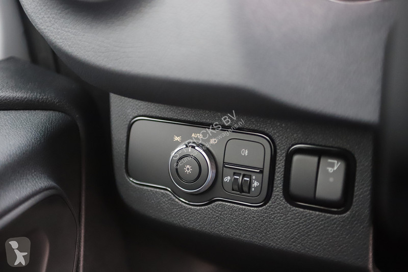 Bedrijfswagen Mercedes 515CDI CLOSED BOX EURO6e