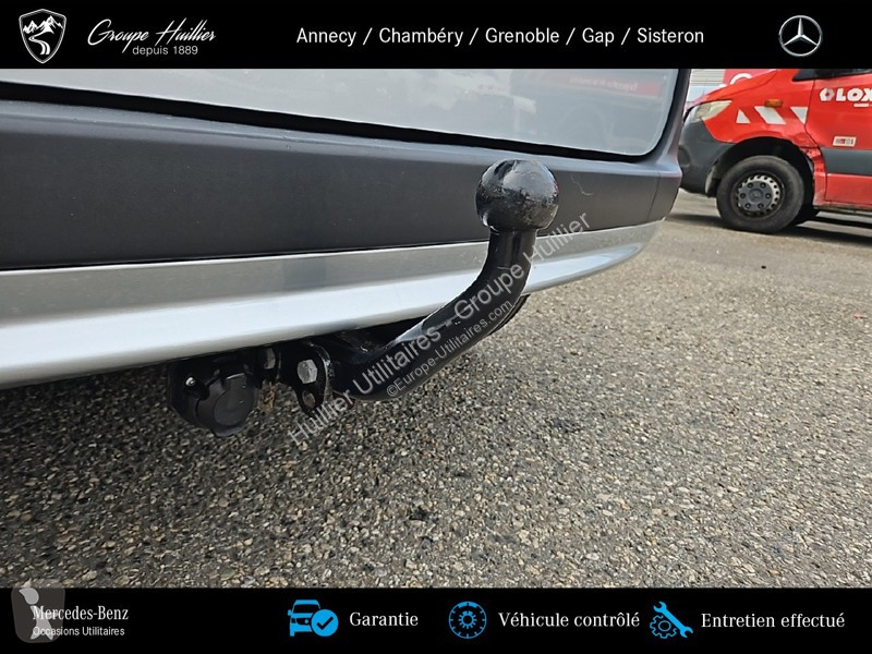 Véhicule utilitaire Mercedes 111 CDI Fourgon Long