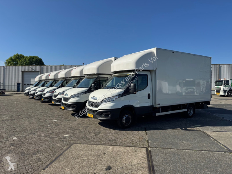 Autoutilitară Iveco 40-180 HI-MATIC EURO 6