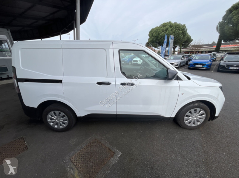 Véhicule utilitaire Ford 1.0 EcoBoost 100ch Trend