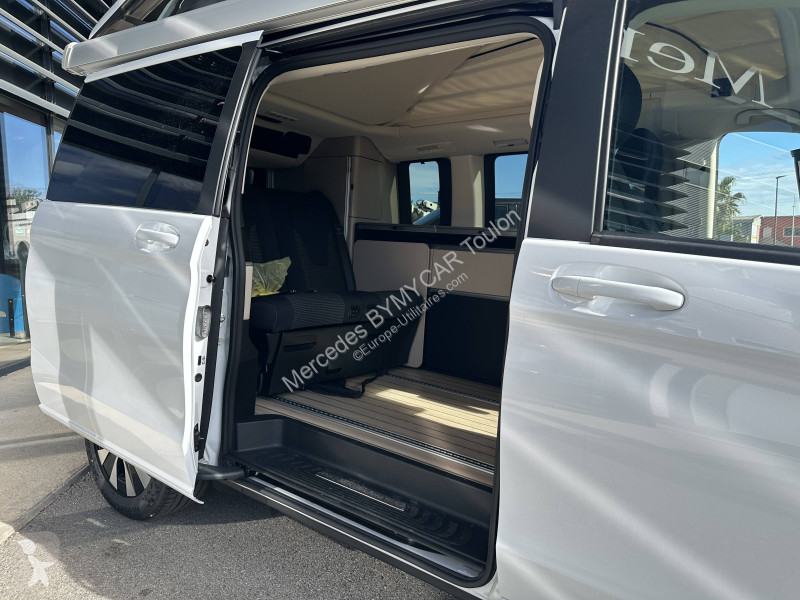 Véhicule utilitaire Mercedes Marco Polo 250d...