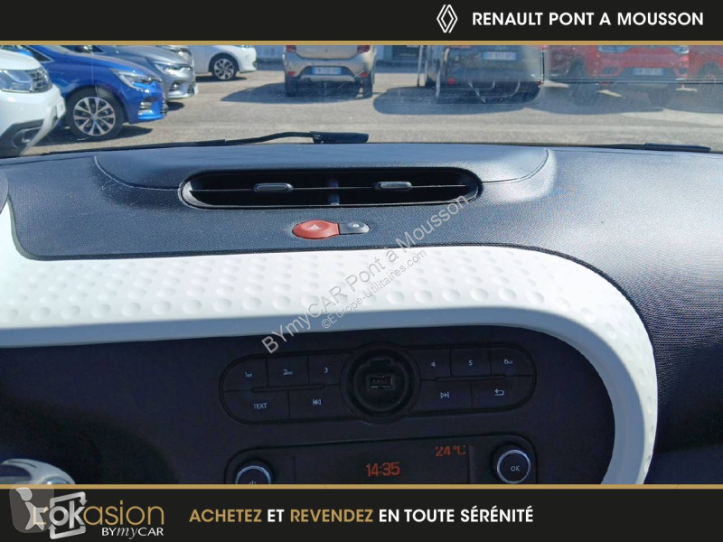 Autoutilitară Renault Twingo III Achat Intégral...