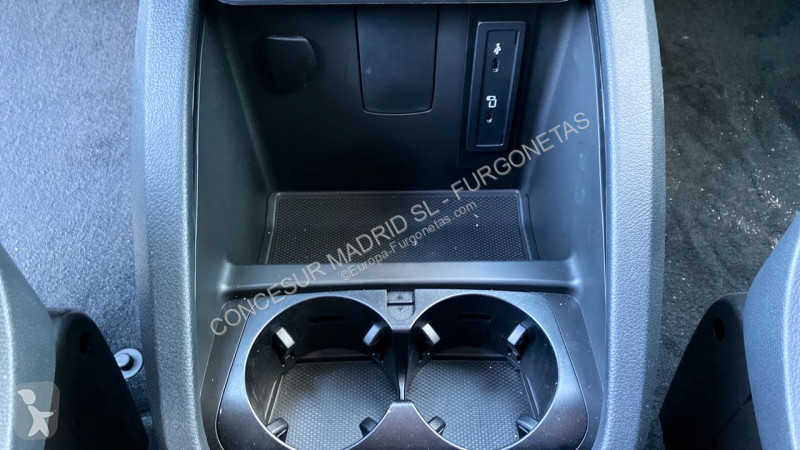 Užitkové vozidlo Mercedes 300 d Avantgarde Largo