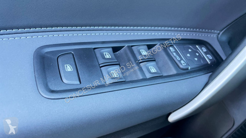 Autoutilitară Mercedes 200 45 kWh