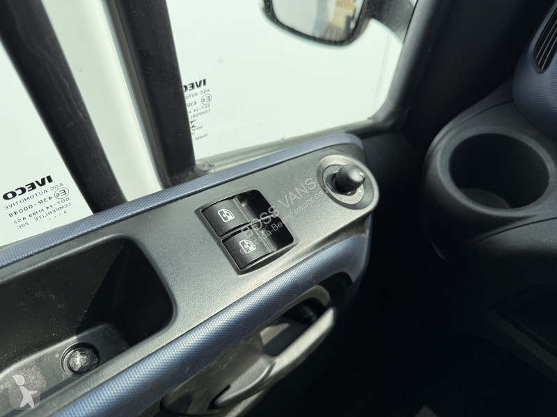 Véhicule utilitaire Iveco 40C16 Automaat...
