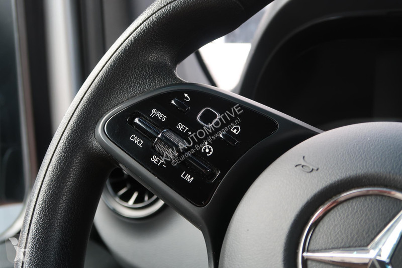 Bedrijfswagen Mercedes 317 1.9 CDI L2H2 AUT/...