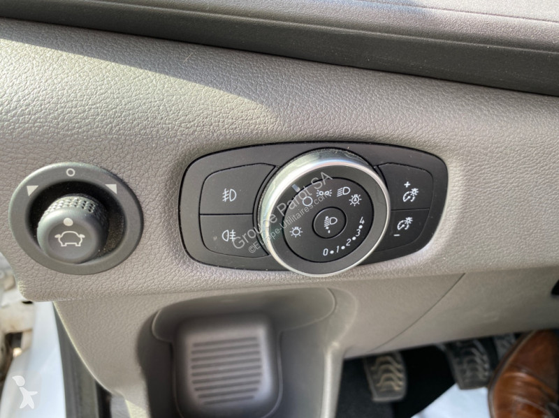 Autoutilitară Ford P350 L2H2 2.0 EcoBlue 130ch...