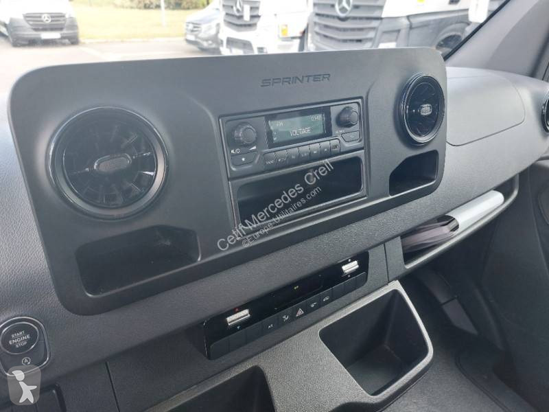 Véhicule utilitaire Mercedes