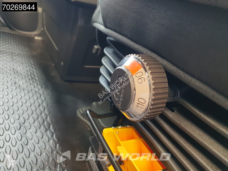 Furgoneta Iveco 70C18 3.0L Automaat 525cm Open...