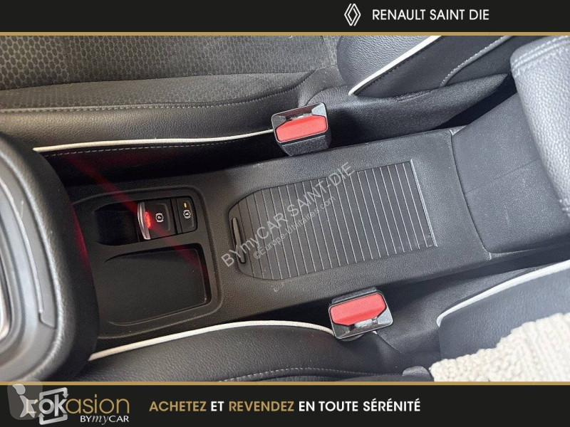 Véhicule utilitaire Renault Clio TCe 130 EDC FAP