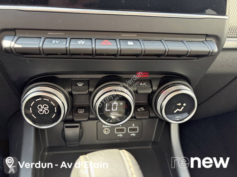 Autoutilitară Renault Arkana E-Tech 145 - 21B