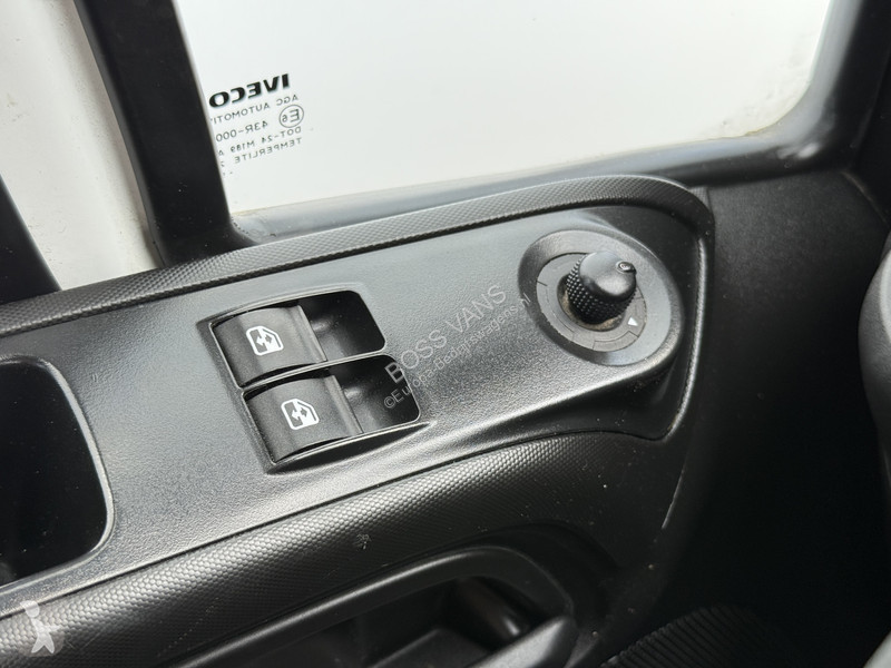 Véhicule utilitaire Iveco 35S14 2.3 L3H1 Open...